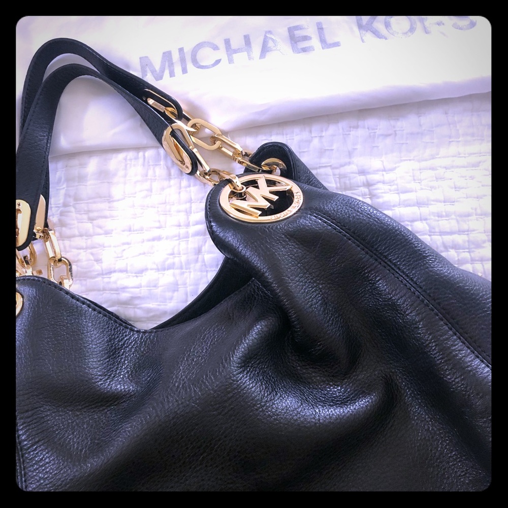 Michael Kors Hobo